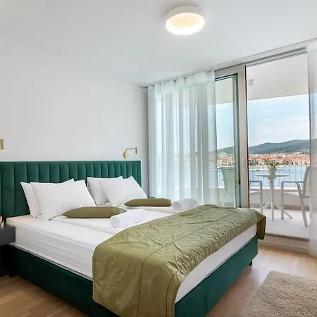 Luxury & Stylish Lavanda 5 M From The Sea Vila *