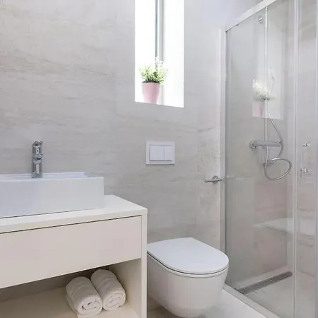 Luxury & Stylish Lavanda 5 M From The Sea Vila *