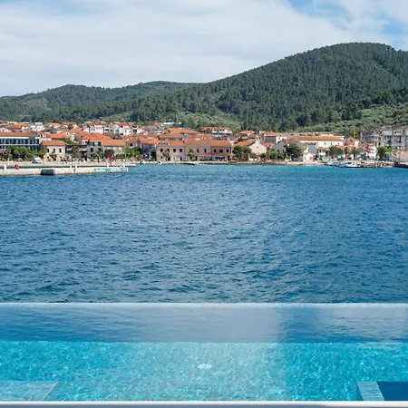 Luxury & Stylish Lavanda 5 M From The Sea *