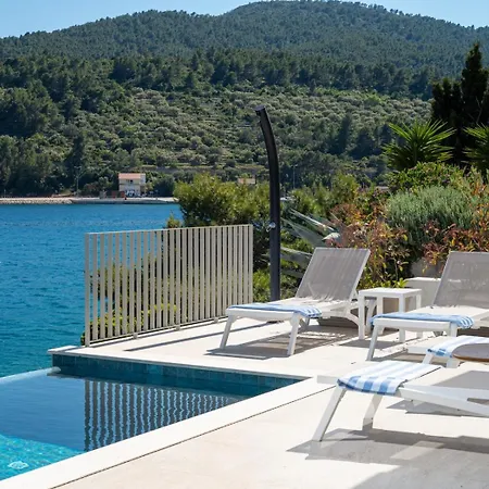 Luxury & Stylish Lavanda 5 M From The Sea Vila *